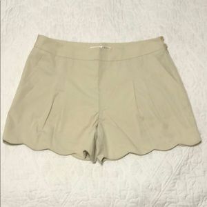 Trina Turk Taupe Scallop Hem Shorts sz 10 NWT
